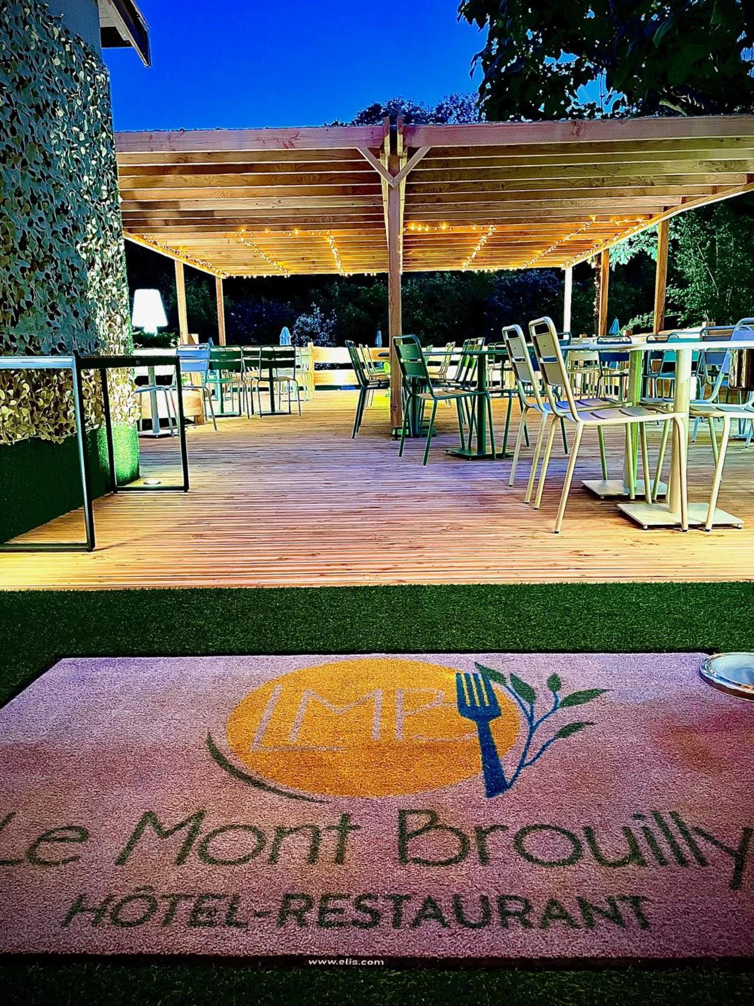 Le Mont Brouilly Hotel Quincie-en-Beaujolais Exterior photo